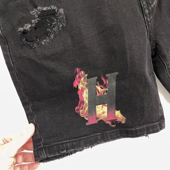 Homme + Femme NEW Distressed Flames Logo Jean Shorts Mens Sz 36 Black Stretch - Picture 3 of 10